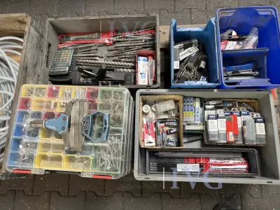 Posten Bohrer/Bits/Verbrauchsmaterialien – kavel bij IVG, Gütersloh