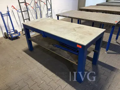 Montagetisch (blau) – kavel bij IVG, Gütersloh