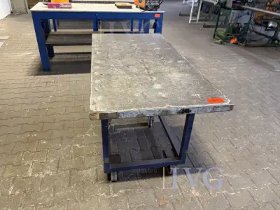 Etagenrollwagen (blau) – kavel bij IVG, Gütersloh