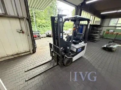 E-Gabelstapler NISSAN A1N1L18Q – kavel bij IVG, Gütersloh