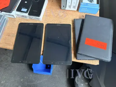 Tablets SAMSUNG SM-T561 – kavel bij IVG, Kirchlengern