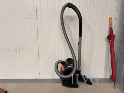 Staubsauger SIEMENS VBBS607V000 – kavel bij IVG, Kirchlengern