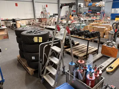 Alu-Stehleiter HAILO – kavel bij IVG, Kirchlengern