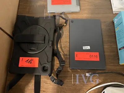 Tablet SAMSUNG SM-T561 – kavel bij IVG, Kirchlengern