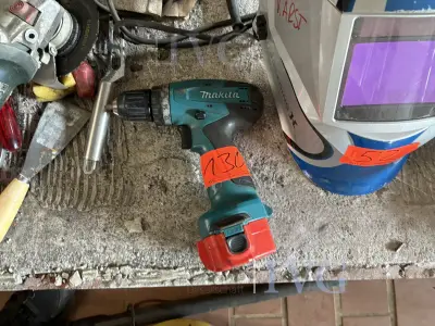 Akku-Bohrschrauber MAKITA 6271D – kavel bij IVG, Weener