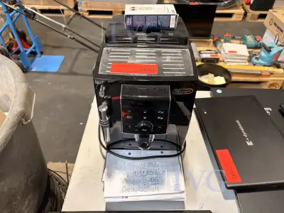 Kaffeevollautomat DELONGHI ECAM 25.120.8 – kavel bij IVG, Kirchlengern