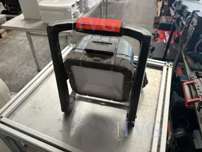 Baustrahler MAKITA DML805 – kavel bij IVG, Krichlengern