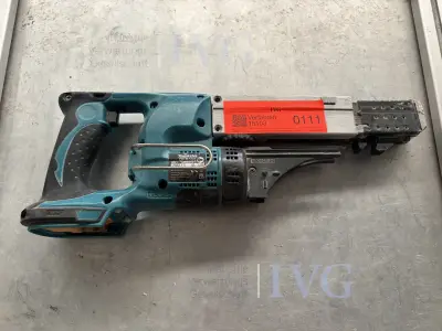 Akku-Magazinschrauber MAKITA DFR550 – kavel bij IVG, Krichlengern