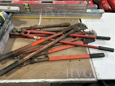 Bolzenschneider – kavel bij IVG, Kirchlengern