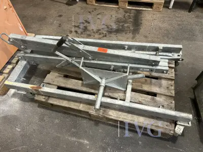 Kragarmlift MÜBA KAL 275 – kavel bij IVG, Kirchlengern