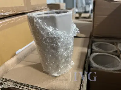 Posten Porzellan Vasen – kavel bij IVG, Kirchlengern