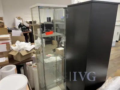 Glasvitrine – kavel bij IVG, Emsdetten