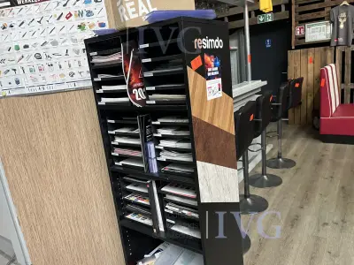 Holz-Regale – kavel bij IVG, Emsdetten