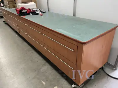 Dressoir – kavel bij IVG, Emsdetten