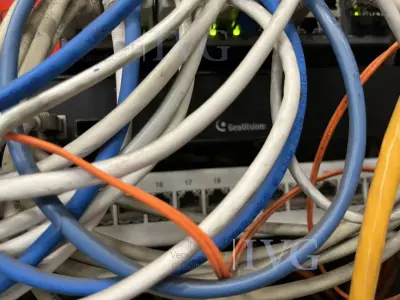 Switch GEOVISION 8 Port 10/100 PoE+ 2 Port Giga Web Smart Switch – kavel bij IVG, Emsdetten
