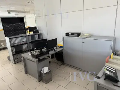 Schreibtisch (grau) – kavel bij IVG, Wilhelmshaven