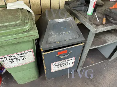 afvalbak – kavel bij IVG, Wilhelmshaven