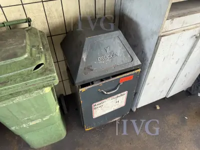 afvalbak – kavel bij IVG, Wilhelmshaven