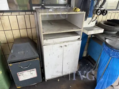 Computer-Schrank (weiß) – kavel bij IVG, Wilhelmshaven