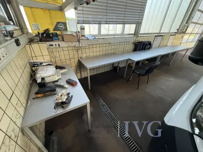 Schreibtische (grau) – kavel bij IVG, Wilhelmshaven
