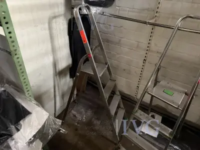 HAILO aluminium trapladder – kavel bij IVG, Wilhelmshaven