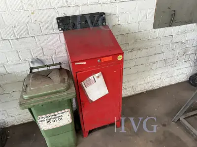 VA-sta-bureau (rood) – kavel bij IVG, Wilhelmshaven