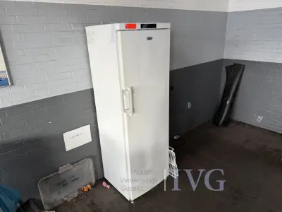 Koelkast WHIRLPOOL – kavel bij IVG, Wilhelmshaven