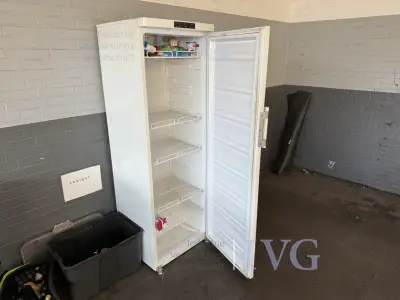 Kühlschrank WHIRLPOOL – kavel bij IVG, Wilhelmshaven