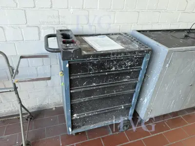 Werkplaatswagen (blauw) – foto 2 – kavel bij IVG, Wilhelmshaven