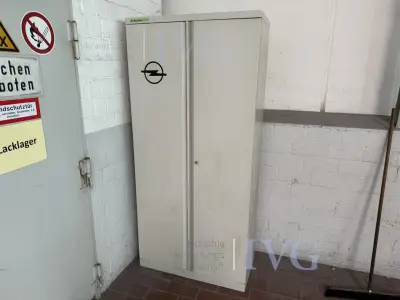 Stalen kast (grijs) – kavel bij IVG, Wilhelmshaven