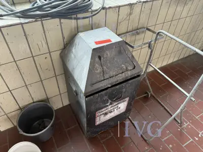 VA-afvalbak – kavel bij IVG, Wilhelmshaven