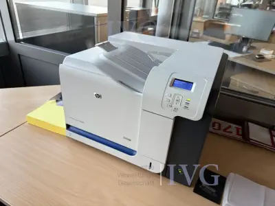 Drucker HP Color LaserJet CP3525n – kavel bij IVG, Wilhelmshaven