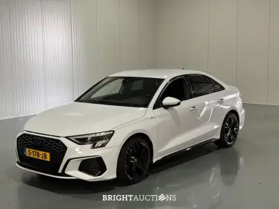 Audi A3 Limousine 30 S edition TFSI 110pk 2023 (Origineel-NL), S-178-JB – kavel bij Bright Auctions