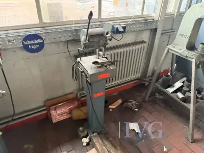doorslijpmachine – kavel bij IVG, Wilhelmshaven