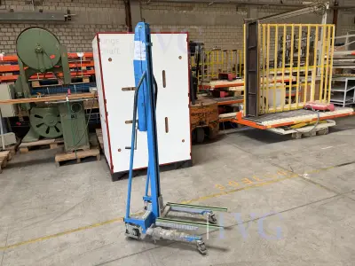 Materiallifter HANSE LIFTER – kavel bij IVG, Salzkotten-Mantinghausen