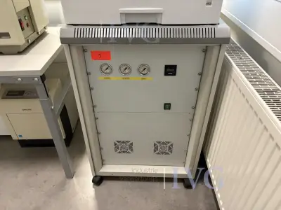 Gasgenerator PEAK SCIENTIFIC NM20ZA – kavel bij IVG, Reutlingen