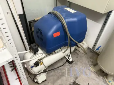 Kompressor SCHNEIDER Medic-Air 300-50 W Silent – kavel bij IVG, Reutlingen