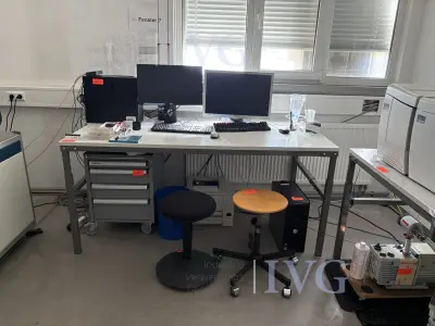 Arbeitstisch TRESTON – kavel bij IVG, Reutlingen