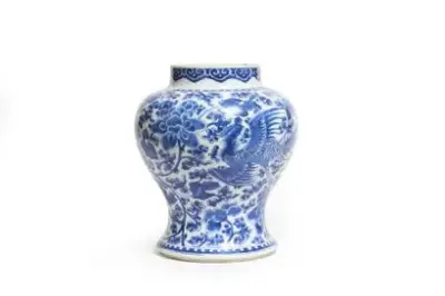 Chine, époque Kangxi (1662-1722) Potiche en porcelaine à décor en émaux bleu-blanc de phoenix… – kavel bij Galerie Moderne, Elsene (Brussel)