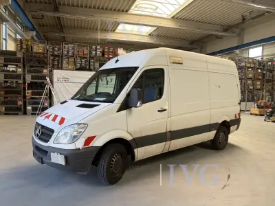 Lkw geschl. Kasten MERCEDES-BENZ Sprinter 906 KA 30 – kavel bij IVG, Kirchlengern