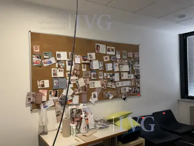 Prikbord – kavel bij IVG, Düsseldorf