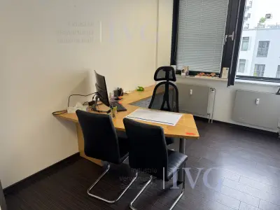 Hoekcombinatie voor op het bureau – kavel bij IVG, Düsseldorf