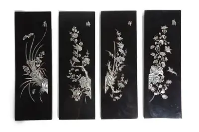 Vietnam, XXe siècle Série de quatre panneaux en laque et incrustation de nacre 30… – kavel bij Galerie Moderne, Elsene (Brussel)
