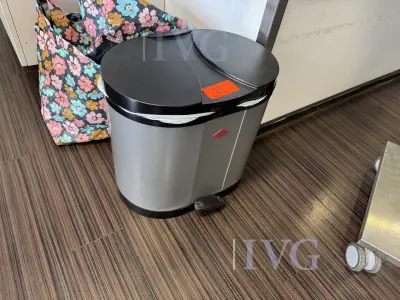 Afvalbak WESCO – kavel bij IVG, Düsseldorf
