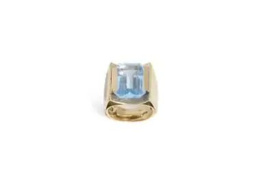 Bague en or jaune 18k (750°/°°) centrée d'une aigue-marine – kavel bij Galerie Moderne, Elsene (Brussel)