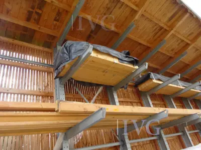 Posten Holz (Vordachkonstruktion) – kavel bij IVG, Seulingen