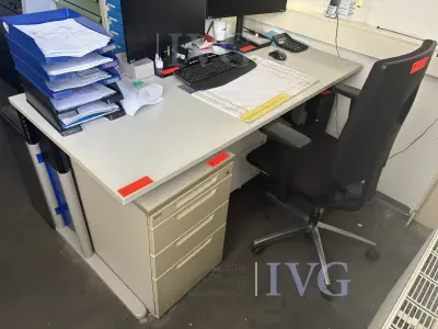 Schreibtisch – kavel bij IVG, Mahlstetten