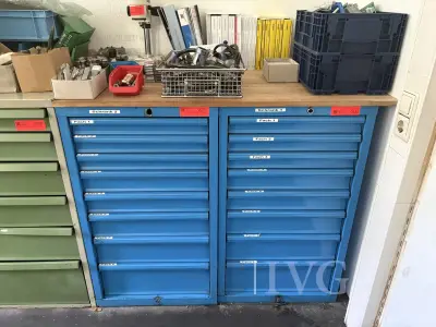 Stahl-Schränke (blau) – kavel bij IVG, Mahlstetten