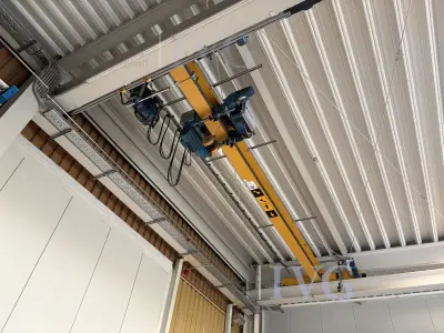 DEMAG-halenkraan met één draagbalk – kavel bij IVG, Mahlstetten