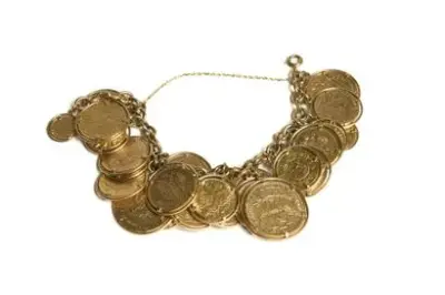 Bracelet orné de 26 pièces en or jaune 22k (916°/°°) – kavel bij Galerie Moderne, Elsene (Brussel)
